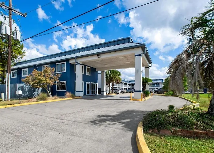 America'S Best Inn & Suites Gonzales