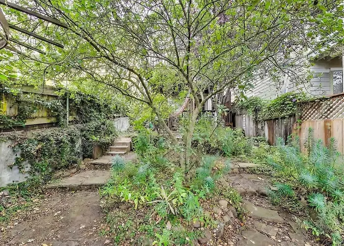 Quiet Studio Near Glen Park