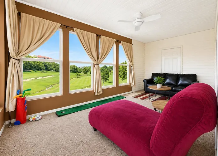 Lounging On The Links