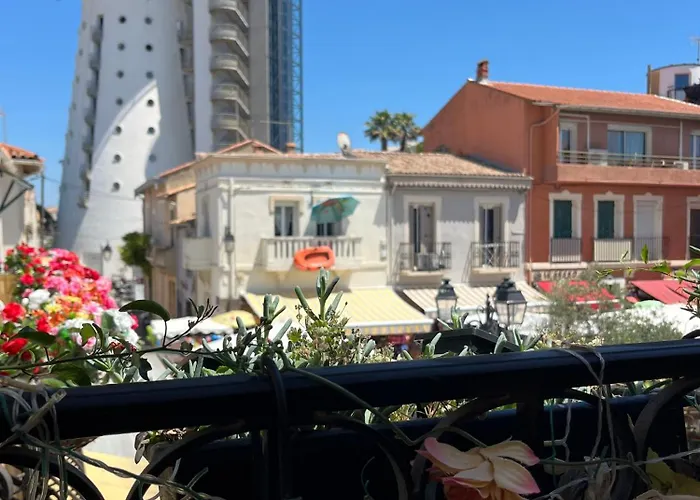 Jolie Maison De Pecheurs
