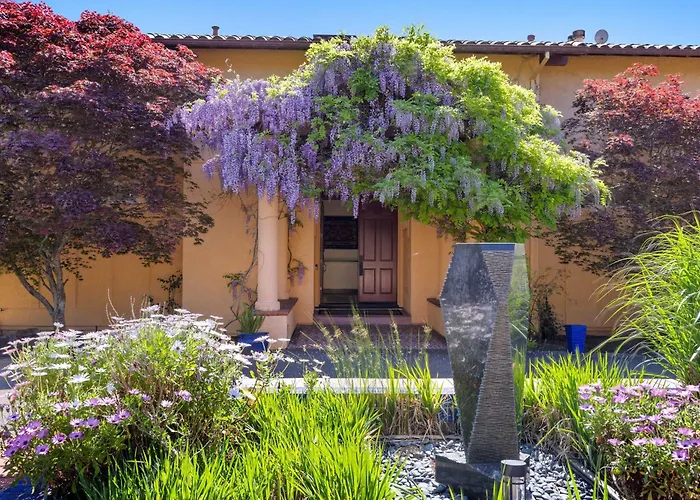 5 Acre Villa Retreat With Vineyard Pool Spa & Amazing Views Of Sonoma County