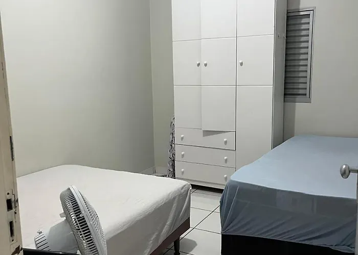 Hostel França - Quarto 2