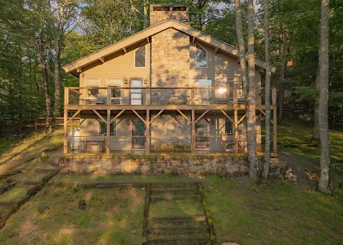Beech Mountain Walk To Slopes Sleeps 9 Pet Friendly