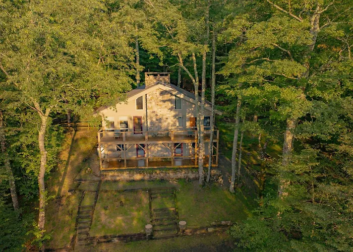 Beech Mountain Walk To Slopes Sleeps 9 Pet Friendly