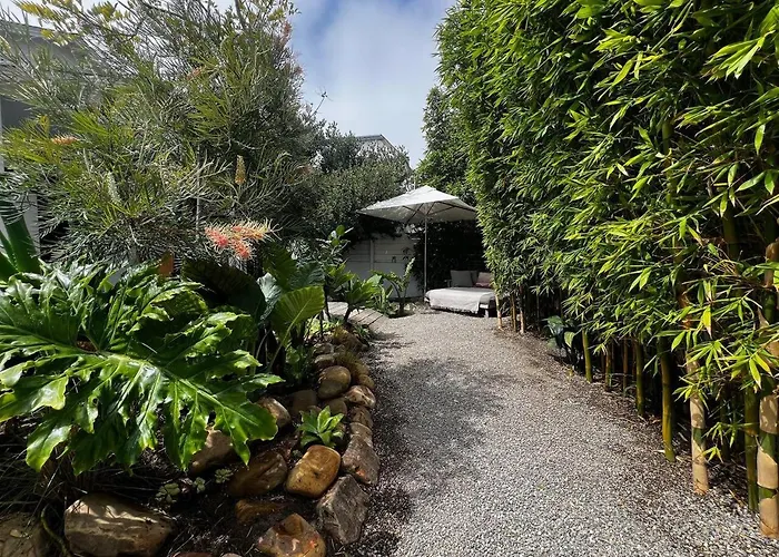 Nidomare - Channel Islands Beach Retreat
