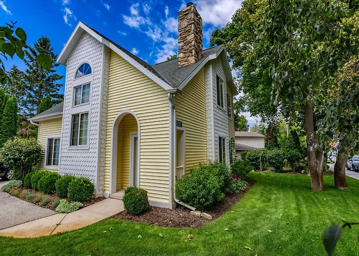 Yellow Birch Cottage By Simple Life Rentals