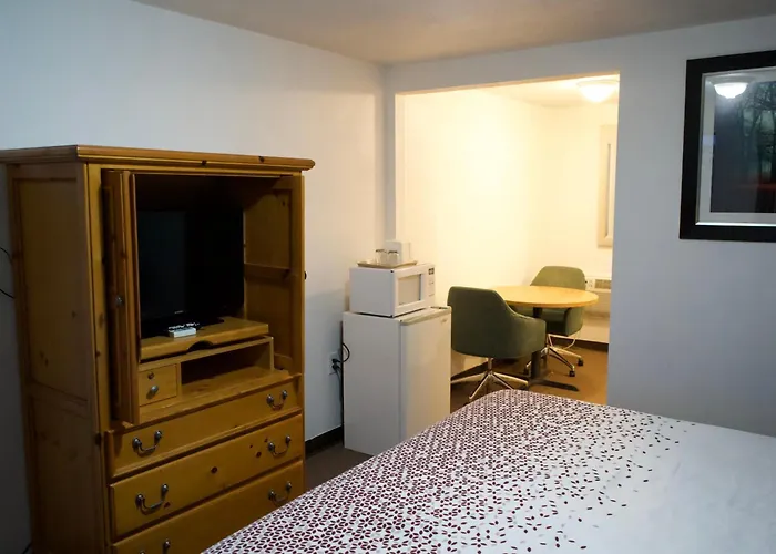 Juniper Motel Madras