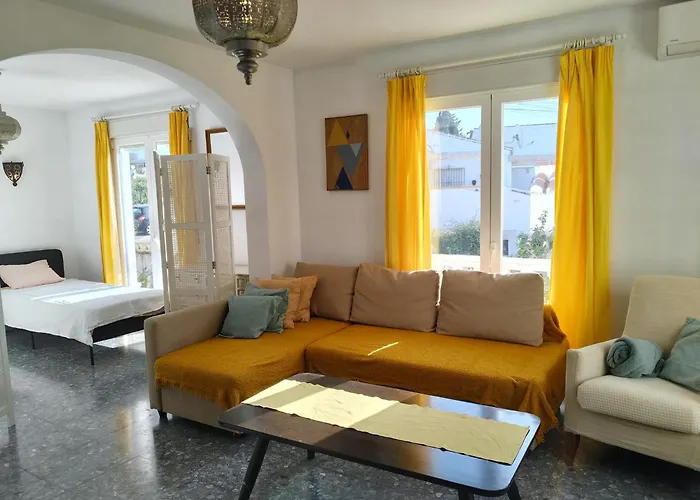 Villa With Private Pool And Gorgeous View