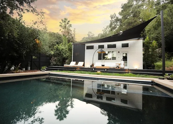 Topanga Canyon Home With Pool And Hot Tub By Colby And Conrad