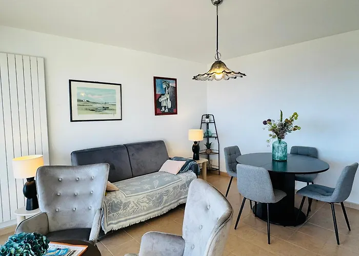 Spacieux 2 Pieces Vue Mer, Parking, Wifi