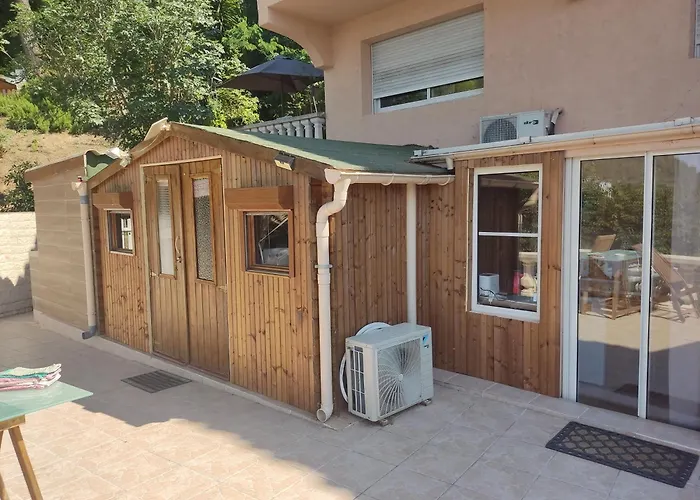 Chalet At Villa Don Quijote Nice