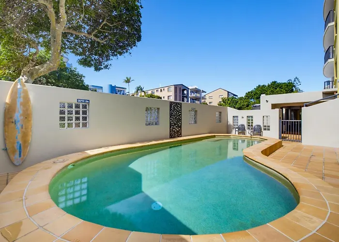 Caloundra Affordable Beachside Studio