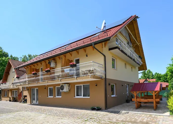 Molnar Apartman Zamardi