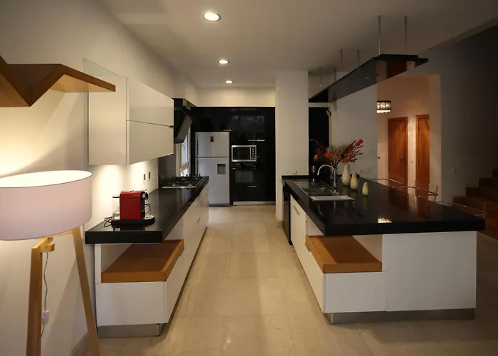 Luxury 4Br New Cairo Villa With Pool & Stylish Living - Family Only