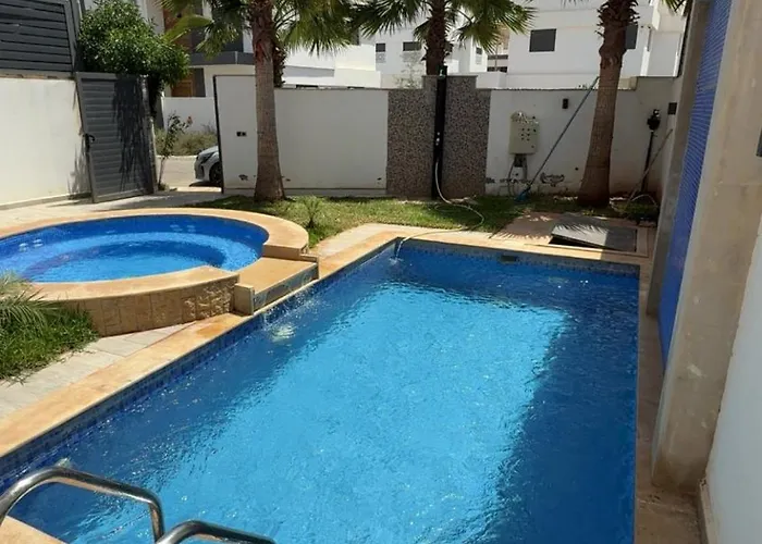 Villa Piscine Jacuzzi Saidia 3 Chambres