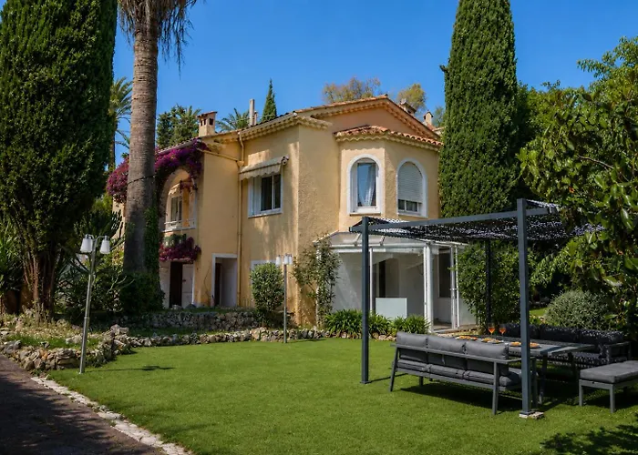 Villa Oscar