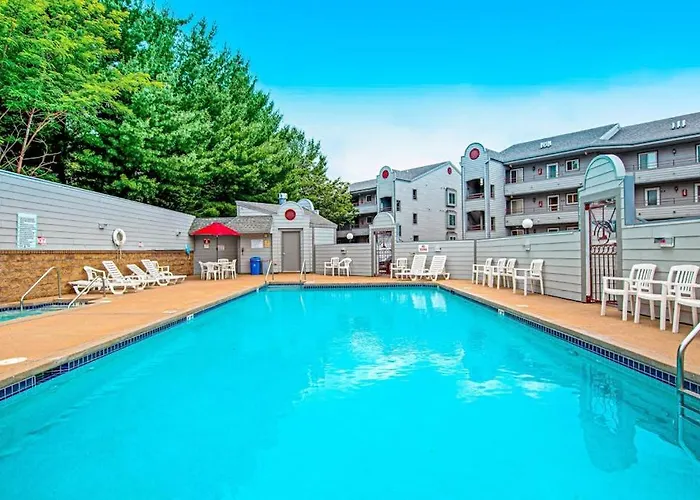 Lighthouse Cove Condo Resort: 418