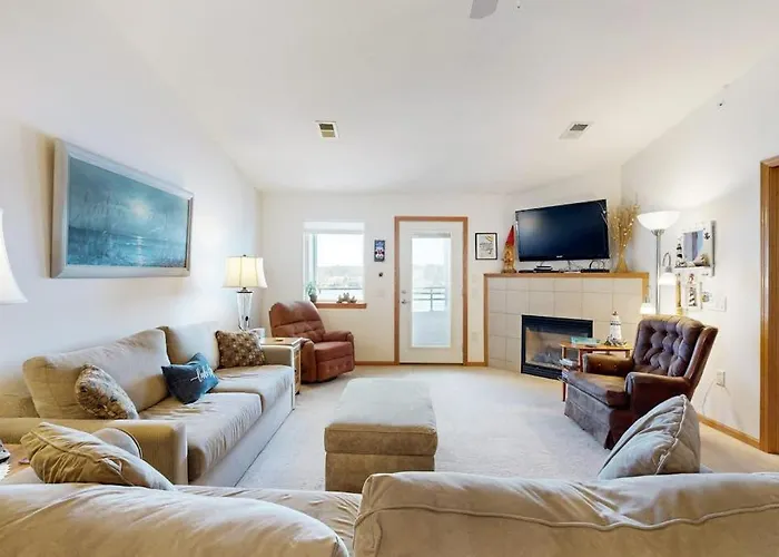Lighthouse Cove Condo Resort: 418