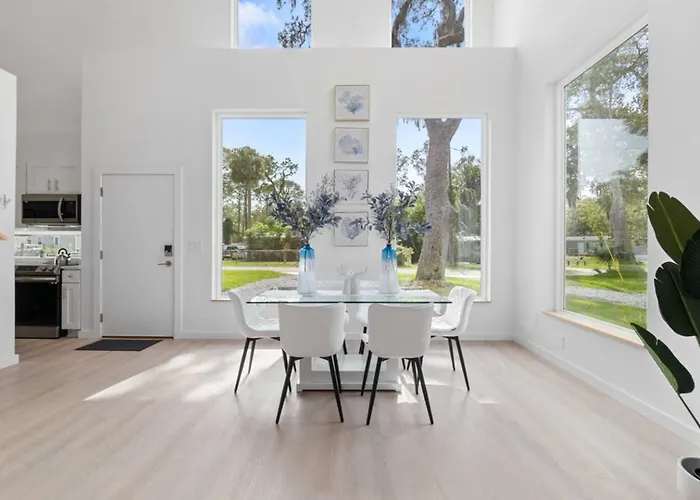 Luxury Modern Comfort In Historic St Augustine