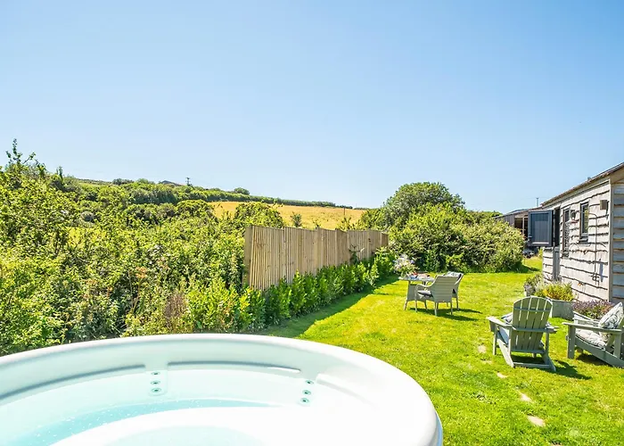 The Cabin At Salcombe Farm