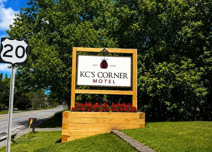 Kc'S Corner Motel
