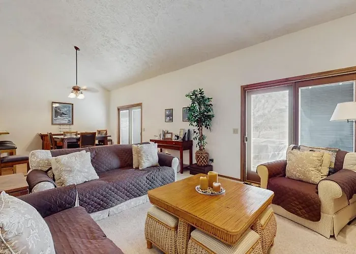 Ski & Tee Boyne Highlands Townhouse