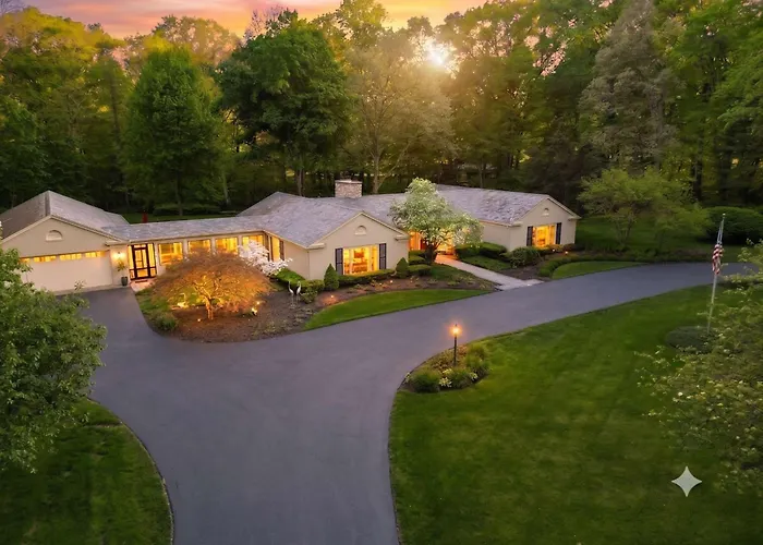 Audubon Acres L Pool Table & Outdoor Dining