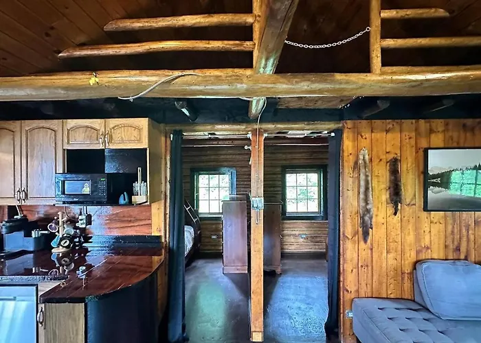 Grand Spruce Lodge