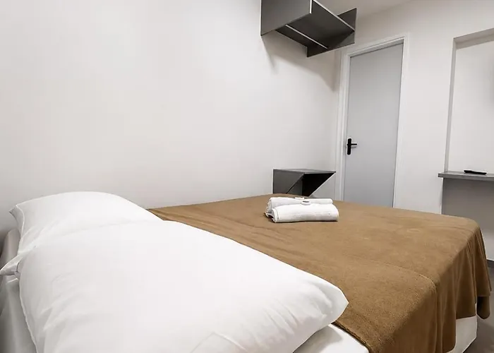 Manaira Suite 02