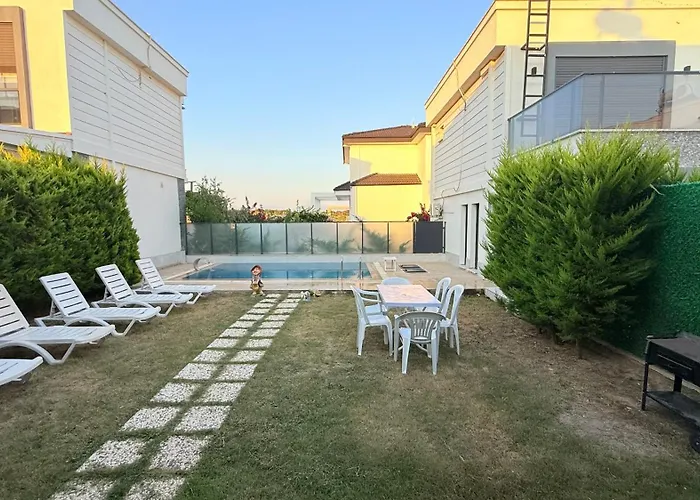 Villa Guru Efeler