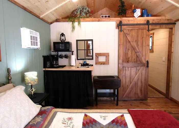 Grizzly Gulch Cabin Historic