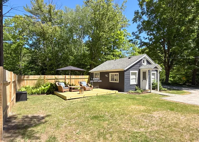 Swim, Hike & Unwind: Frankfort Cottage W/ Fire Pit