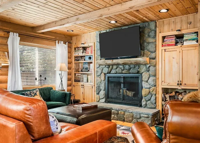 Big Tree Lodge By Avantstay