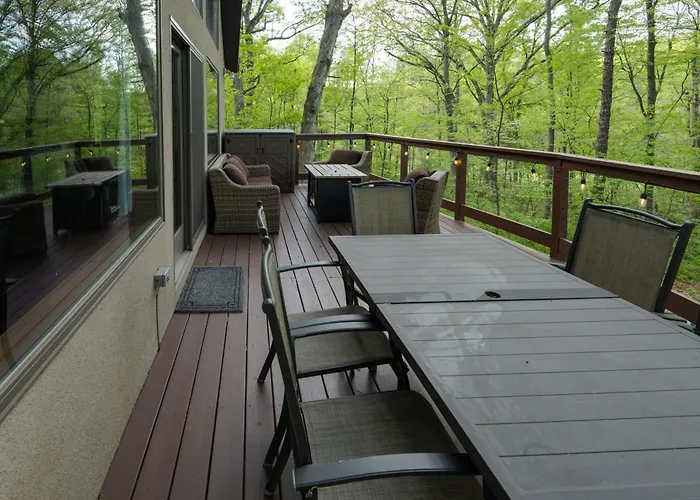 Serene Mountain Home: 11 Mi To Gettysburg
