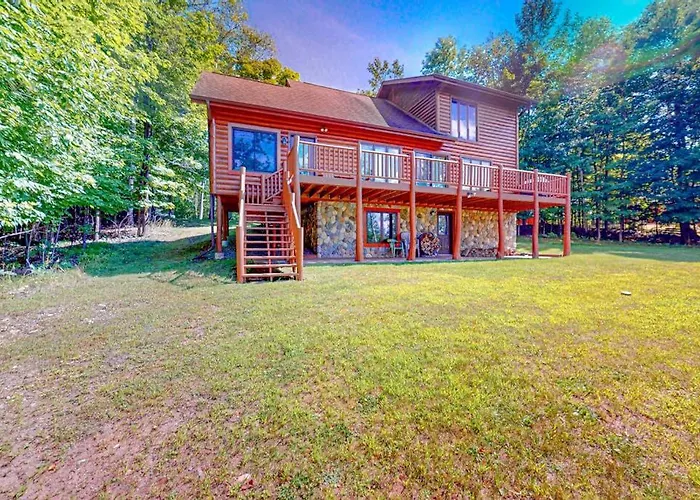 Van Vliet Lakehouse