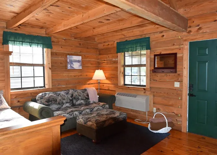 Laurel Lake Cabins