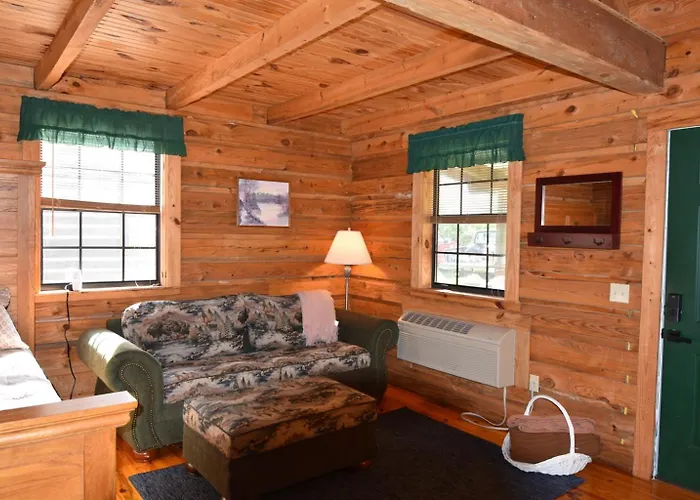 Laurel Lake Cabins