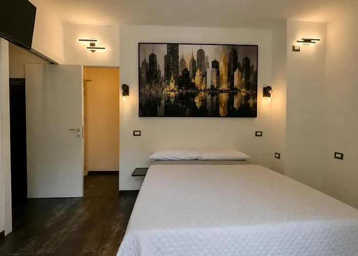 Lecco Rivers Retreat - Five Design Suites