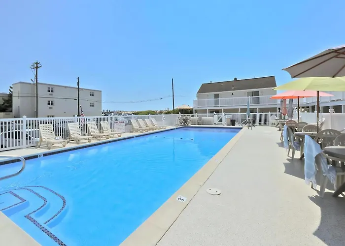 Ocean Front Condo Beach Haven, Pool Beach Badges Wifi Ocean Views