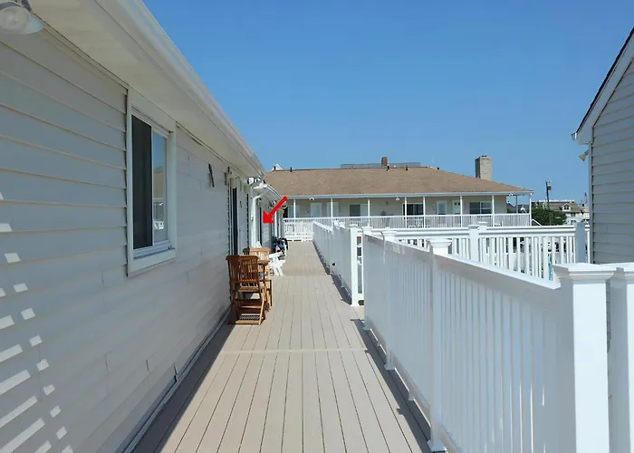 Ocean Front Condo Beach Haven, Pool Beach Badges Wifi Ocean Views