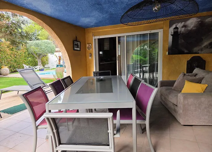Carry-Le-Rouet, Appartement 2 Pieces, Jardin Et Piscine