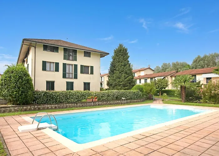 Angera Relax & Pool - Lake Maggiore Retreat - Happy Rentals