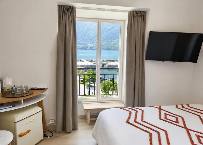 La Villa Du Petit Port - Appartements & Chambres