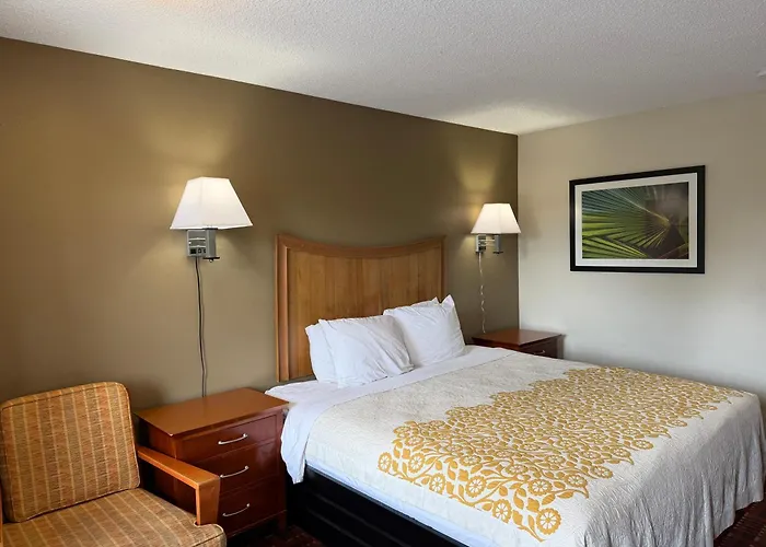 Peach Tree Inn