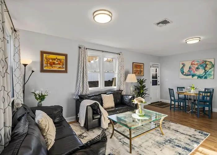 3Br Home Near Medical Center Minutes To Nyc
