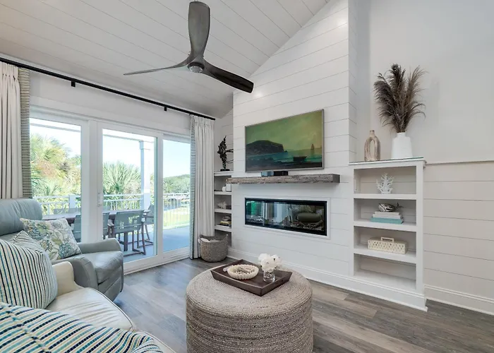 2904 Atrium Villa