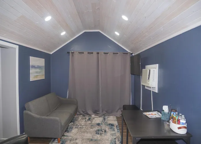 Lakefront Living On West Battle Lake