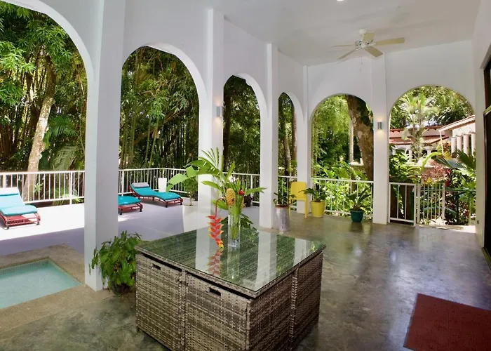 Villa Lapas And Apartment, Central, Pool And Lots Of Wildlife