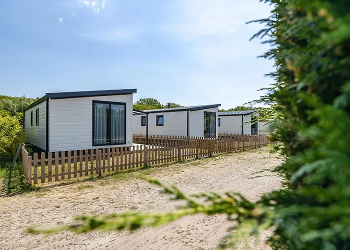 Welcome In - Chalet 'Schelp' - Camping Duinhoeve Zeeland | Omheind En Licht | Huisdiervriendelijk