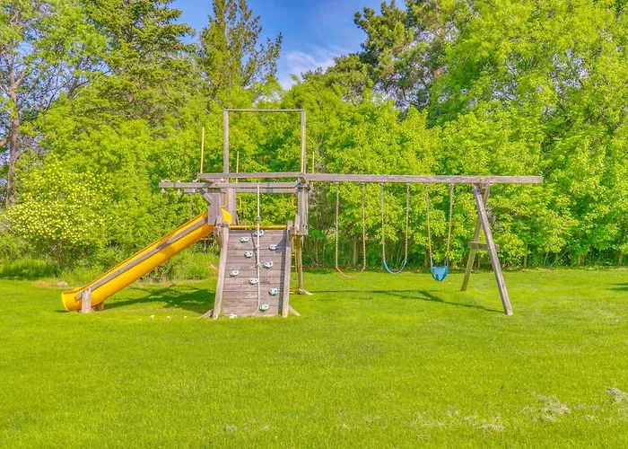 Waterfront Alexandria Gem: Family & Group Friendly